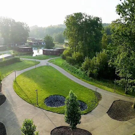 Dom wakacyjny Escape In The Heart Of Nature